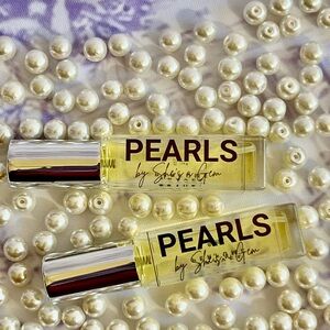 Pearls by She’s a Gem